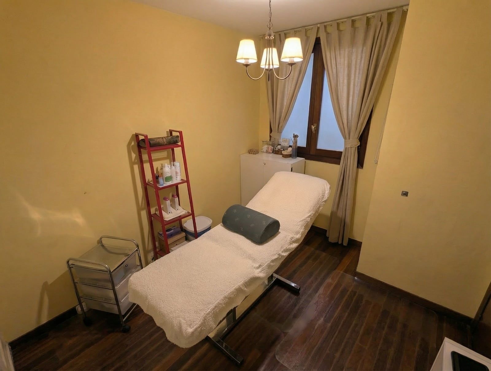 Técnica de masaje manual relajante en Estética Silvia